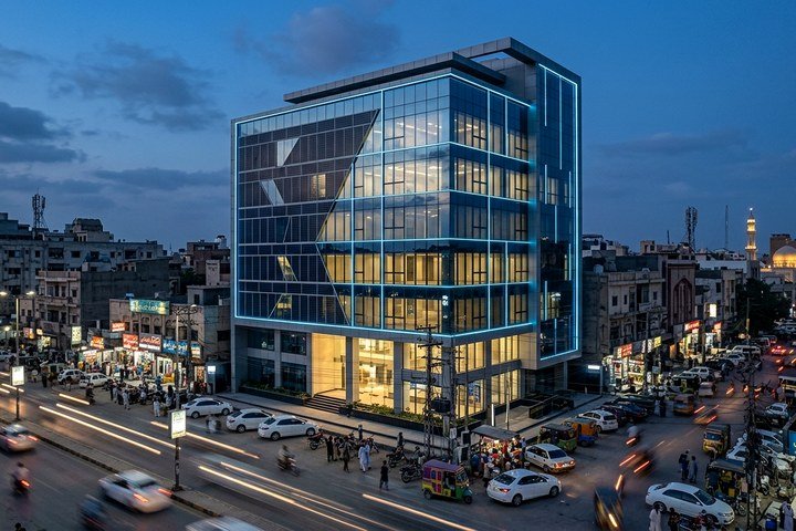 Commercial and Industrial Solar in Karachi: Factory and Warehouse Guide